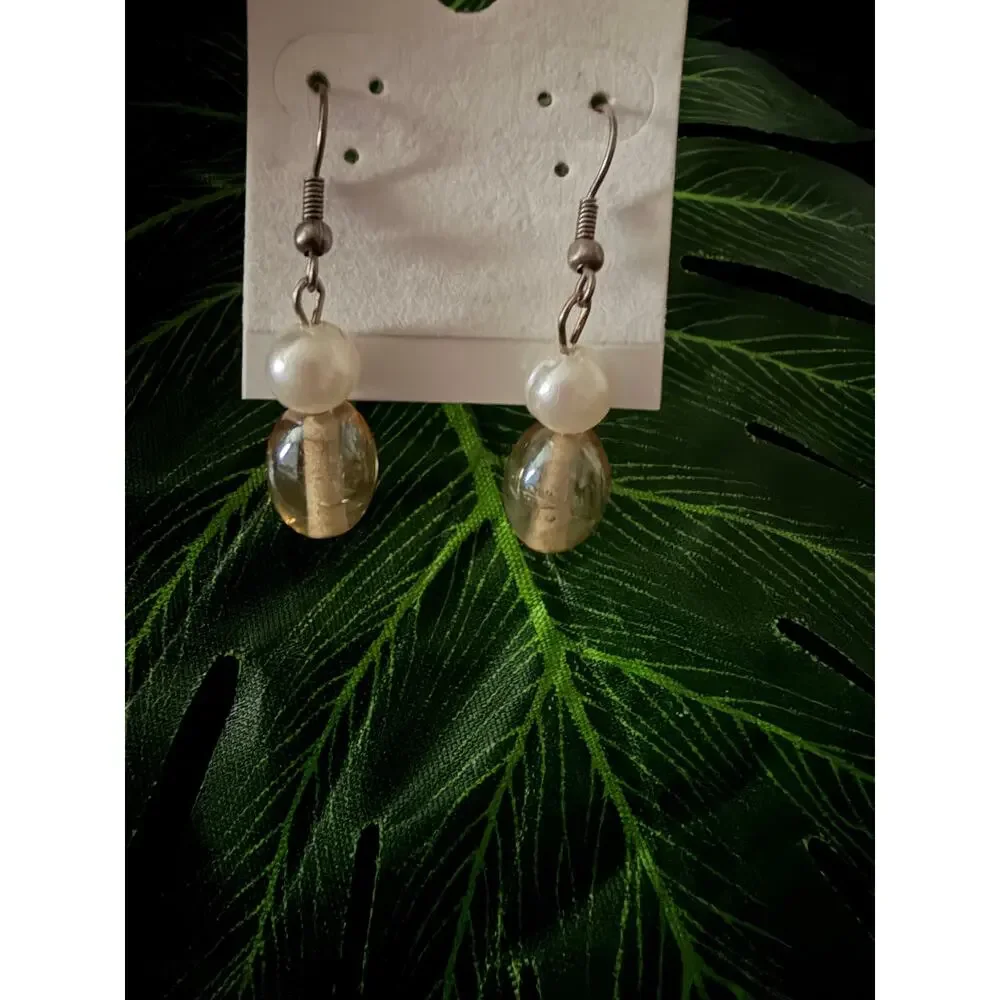 BOGO free Pearl Clear Lucite Bead Dangle Earrings Silver Tone Fishhook Y2K